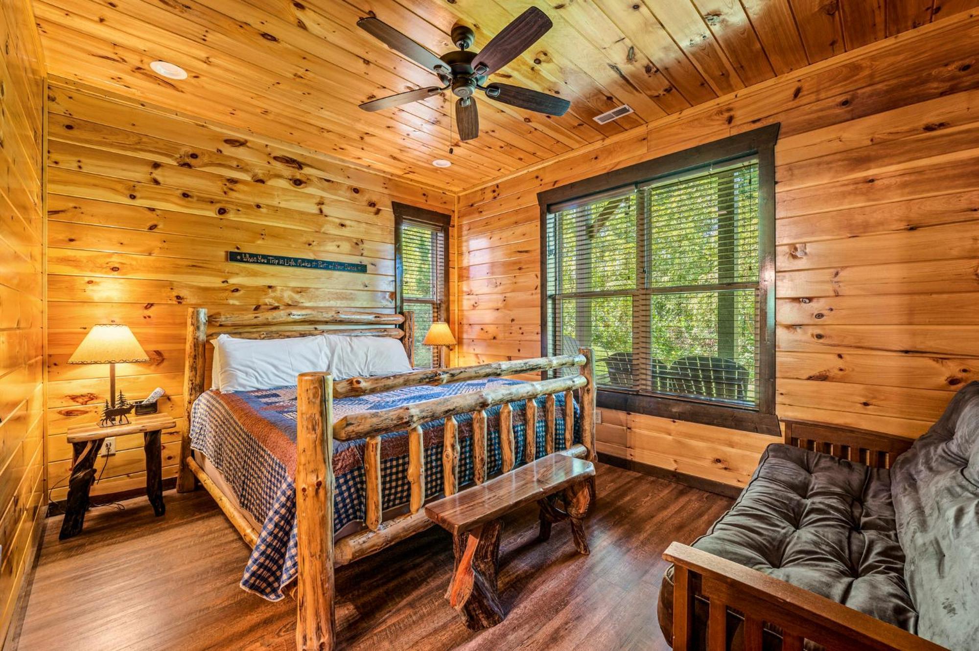 The Mighty Crabapple Manor By Stony Brook Cabins Гатлінбург Екстер'єр фото